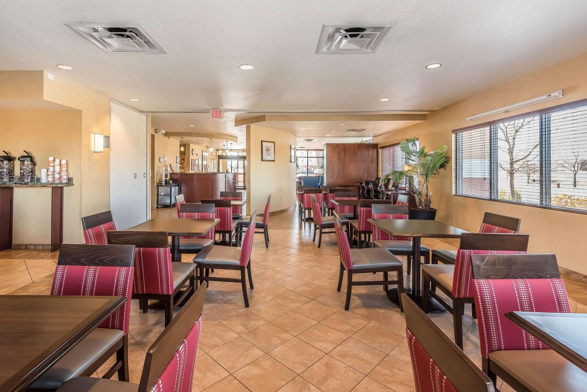 Comfort Suites Longmont Exteriér fotografie